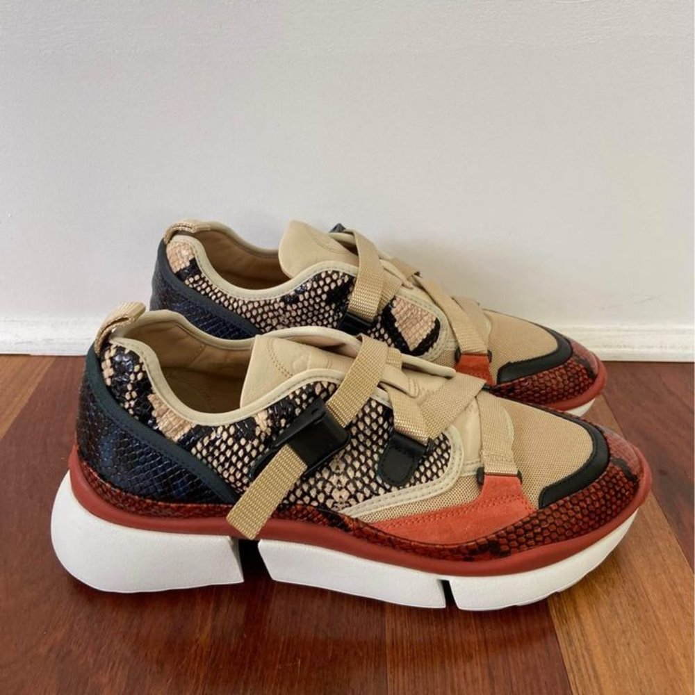 Chloe Sonnie low top sneakers, size 9 / 40